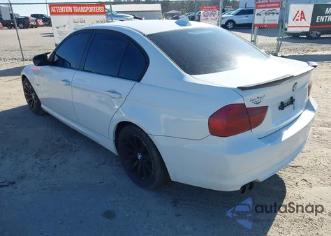 2011 BMW 328I z USA, uszkodzony, nr VIN WBAPH5C5XBA441365